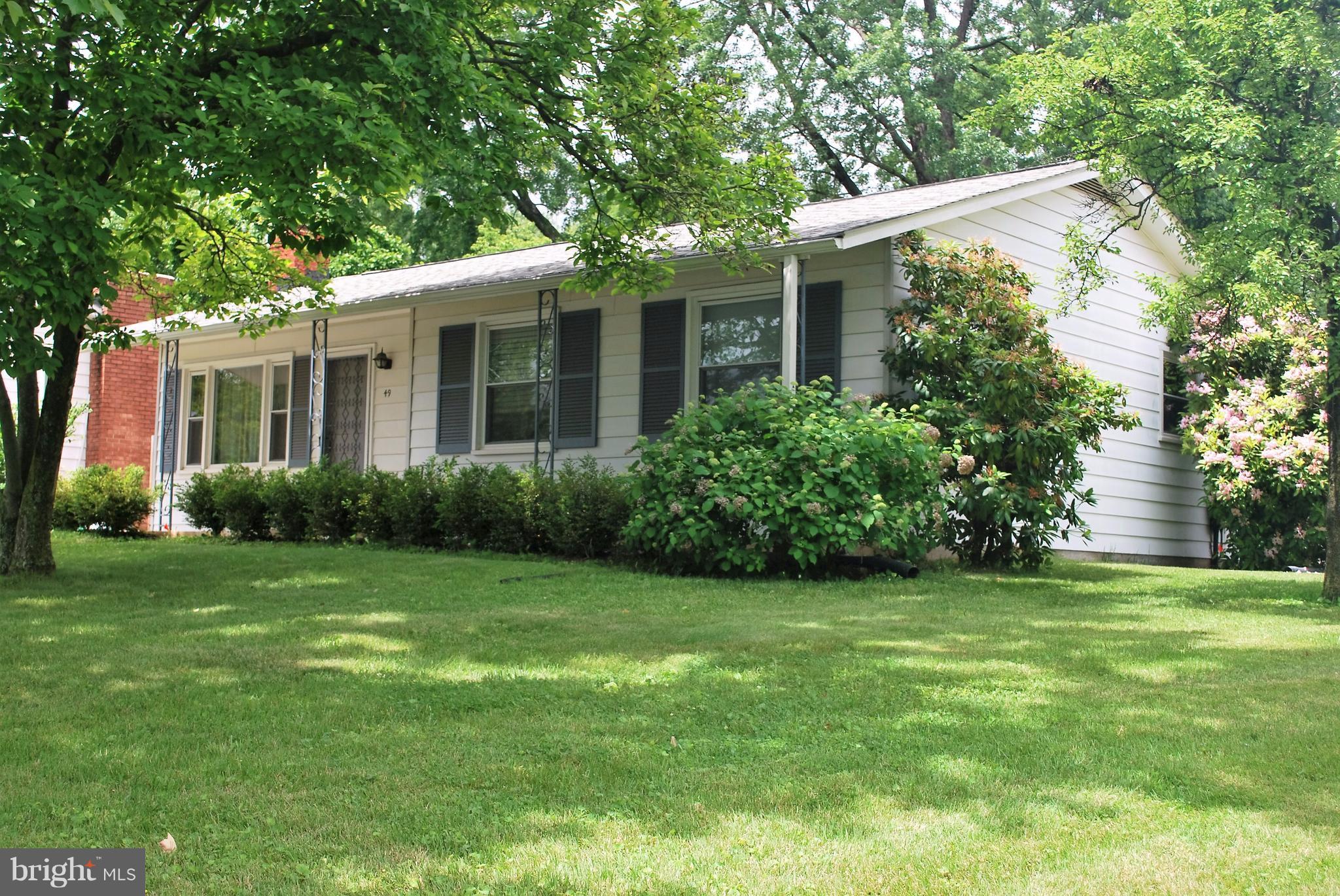 49 Harmony Hall Road Gaithersburg, MD 20877 - Photo 3 of 26 Exterior (Front)