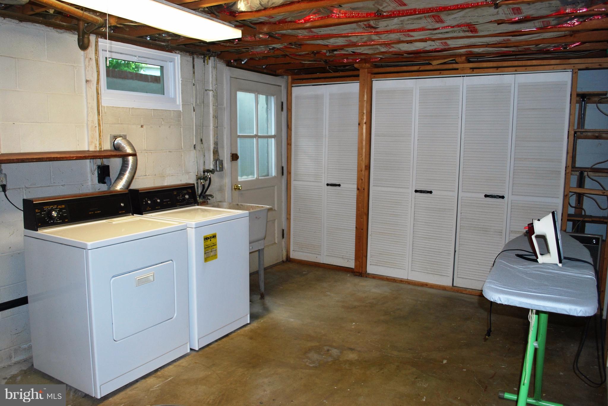 49 Harmony Hall Road Gaithersburg, MD 20877 - Photo 26 of 26 Interior (general) Washer & dryer room.
