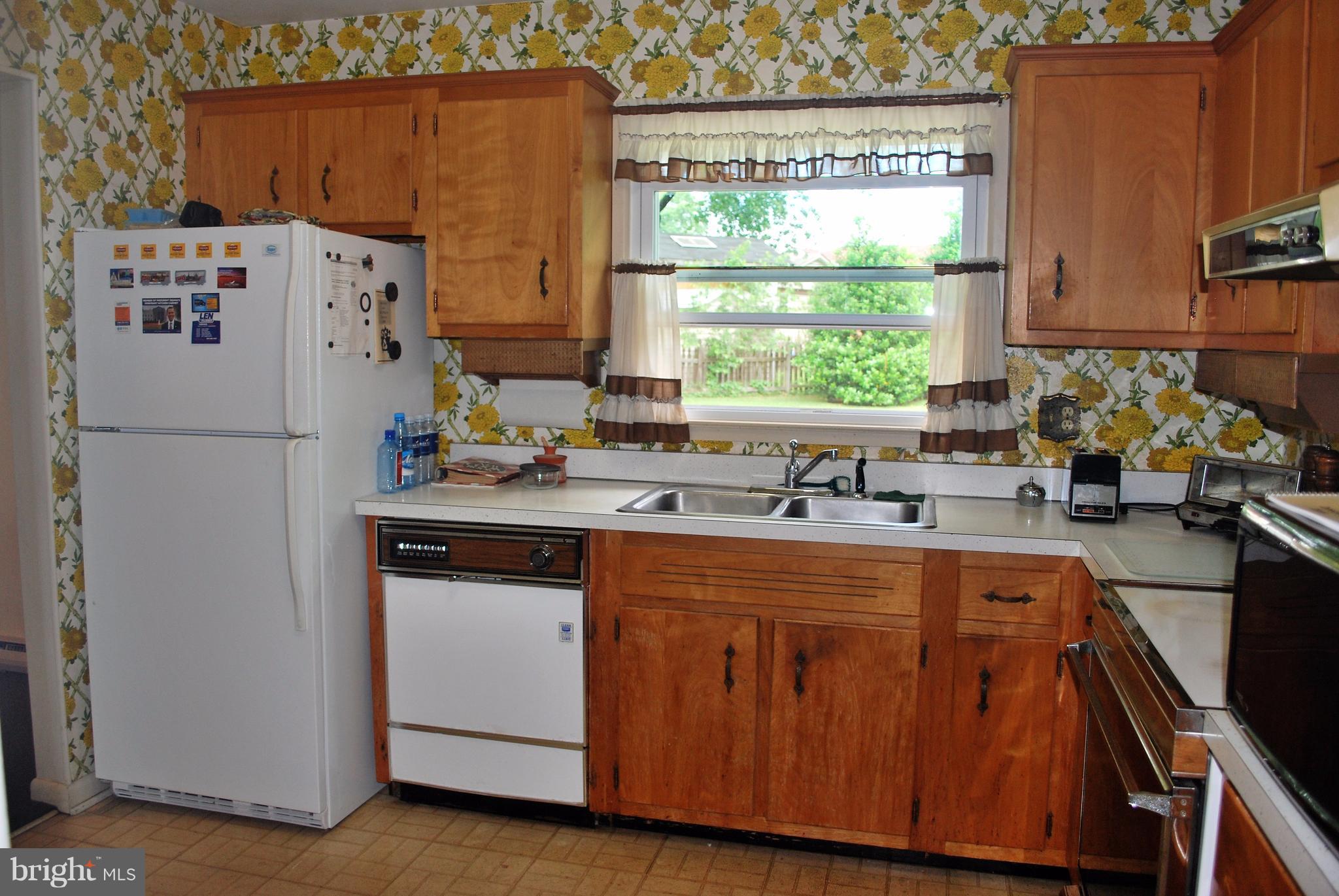 49 Harmony Hall Road Gaithersburg, MD 20877 - Photo 10 of 26 Kitchen