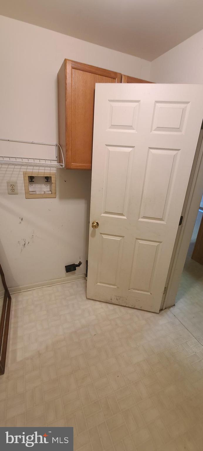 25 Amberfield Road Trenton, NJ 08691 - Photo 17 of 41 Utility Room