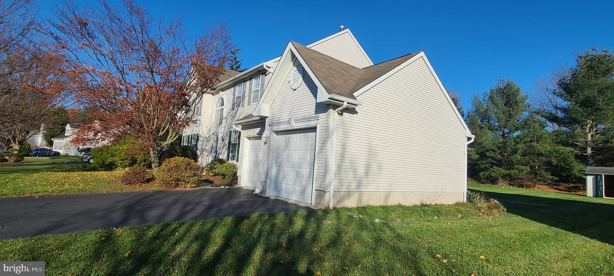 25 Amberfield Road Trenton, NJ 08691 - Photo 3 of 41 Gallery Image 3