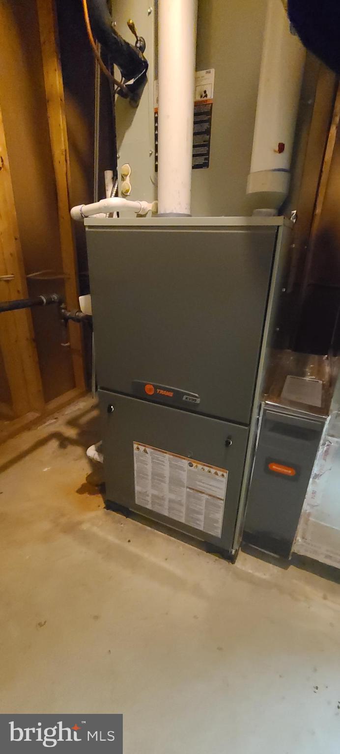25 Amberfield Road Trenton, NJ 08691 - Photo 39 of 41 Newer Furnace