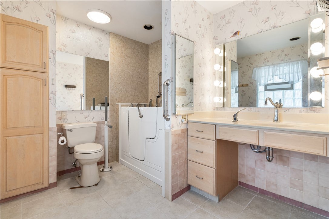 5760 Burkhardt Road Dayton, OH 45431 - Photo 27 of 37 Gallery Image 27