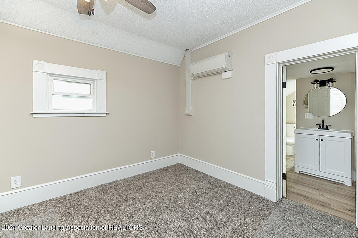 10105 West Howe Road Eagle, MI 48822 - Photo 21 of 26 _DSC8520