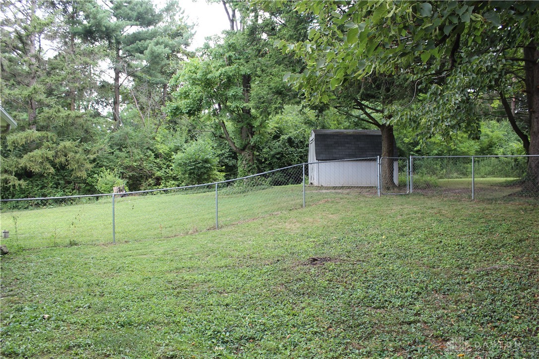 8390 Dog Leg Road Dayton, OH 45414 - Photo 24 of 61