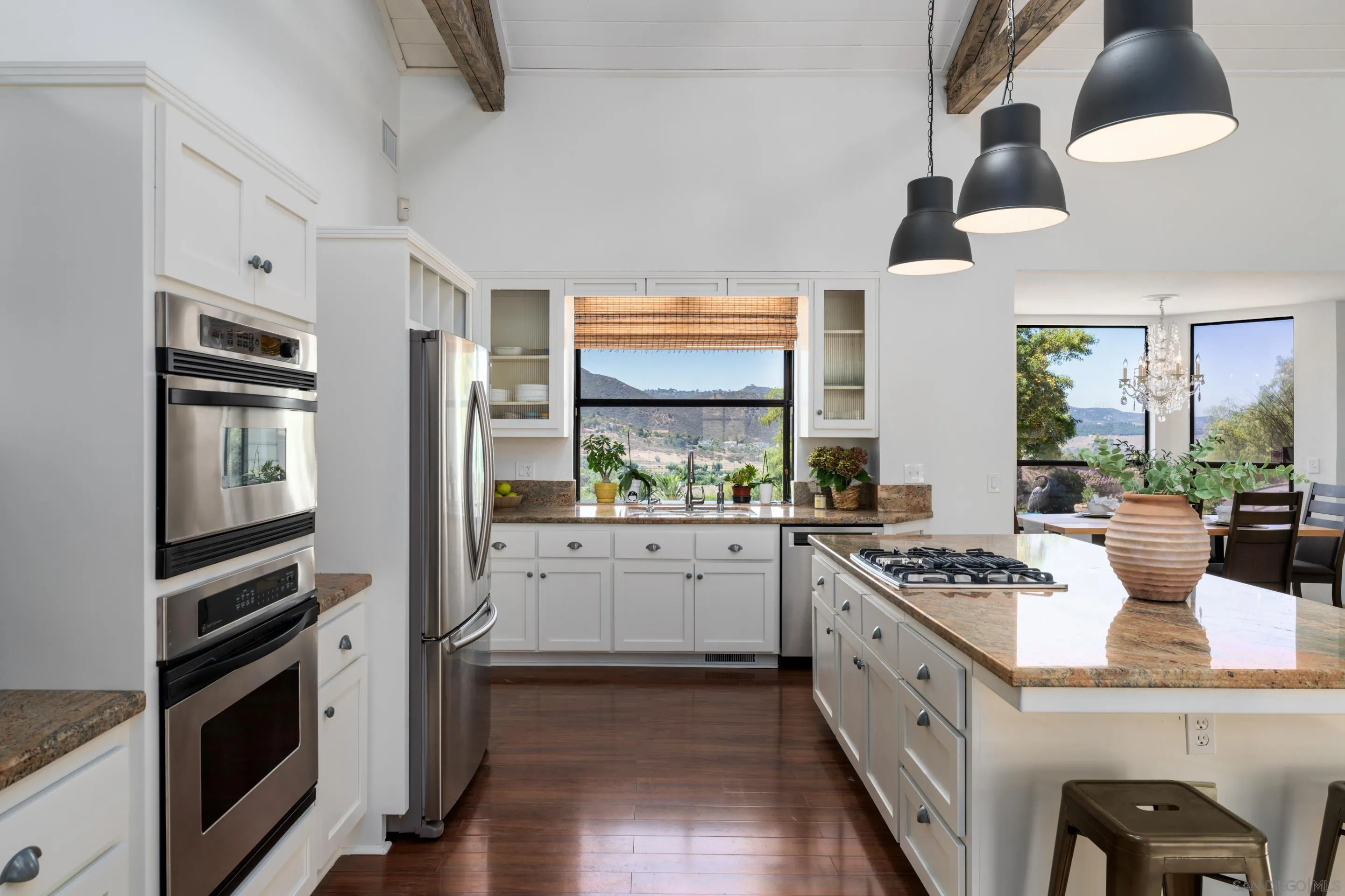 9844 Lorraine Ridge Trail El Cajon, CA 92021 - Photo 7 of 75 Gallery Image 7