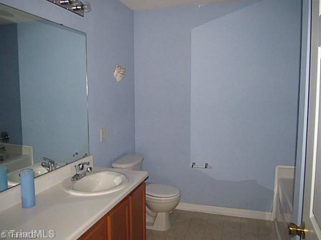 2776 WaterStone Loop High Point, NC 27265 - Photo 9 of 9 Bath.
