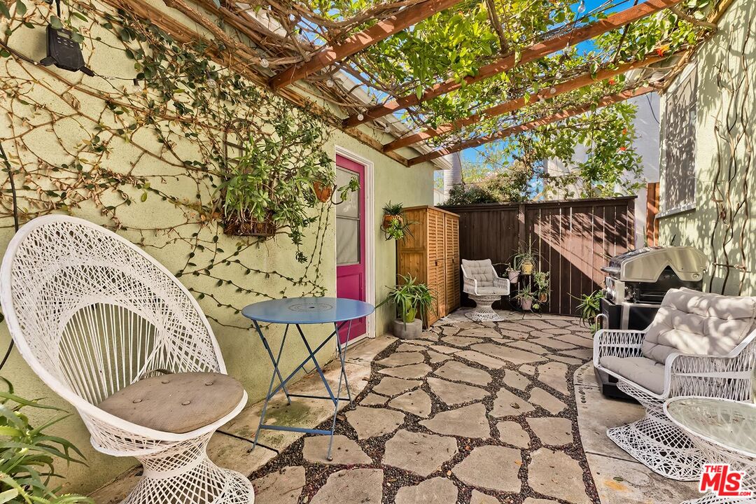 223 6th Avenue Venice, CA 90291 - Photo 32 of 39 a view of outdoor space yard and patio