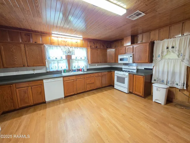 $70,000 | 515 North Dupre Street, Ville Platte, LA 70586