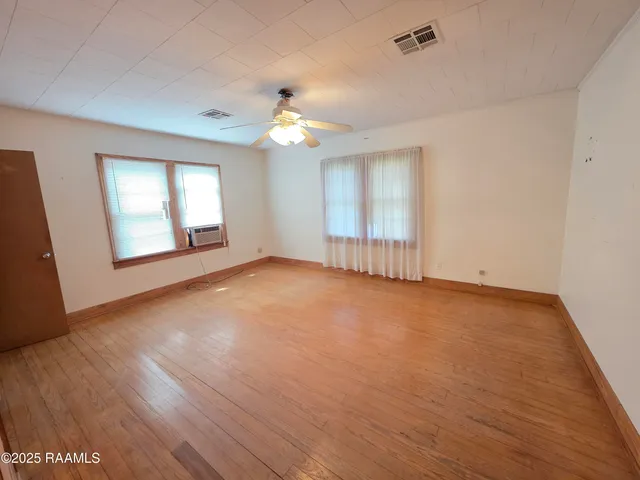 $70,000 | 515 North Dupre Street, Ville Platte, LA 70586