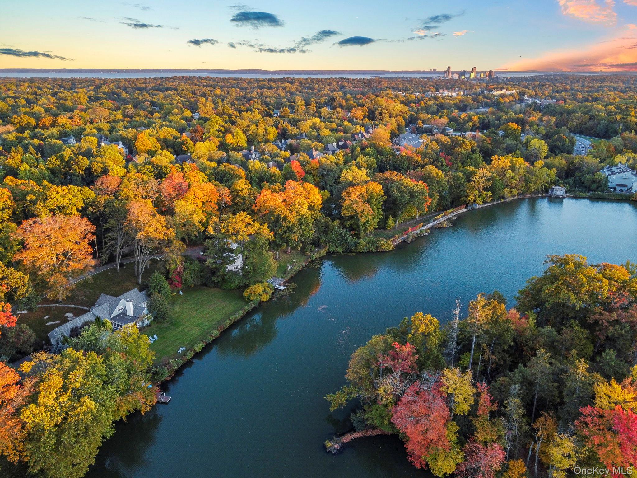 180 Wilmot Road New Rochelle, NY 10804 - Photo 26 of 26