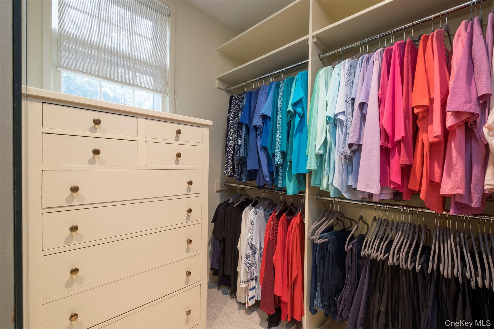 180 Wilmot Road New Rochelle, NY 10804 - Photo 9 of 26