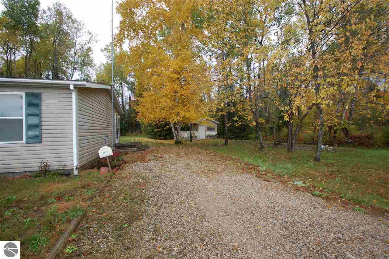 4570 Rau Road West Branch, MI 48661 - Photo 10 of 15 1791574-9.JPG