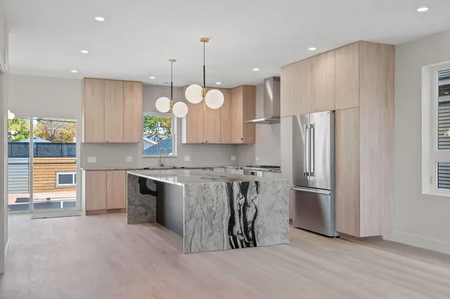 $969,700 | 4959 North Merrimac Avenue, Chicago, IL 60630