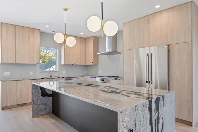 $969,700 | 4959 North Merrimac Avenue, Chicago, IL 60630