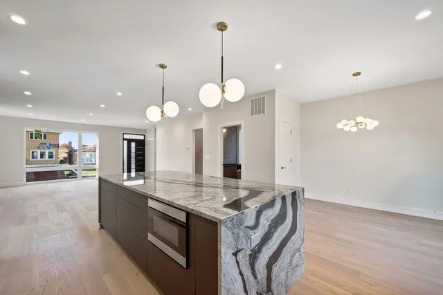 $969,700 | 4959 North Merrimac Avenue, Chicago, IL 60630