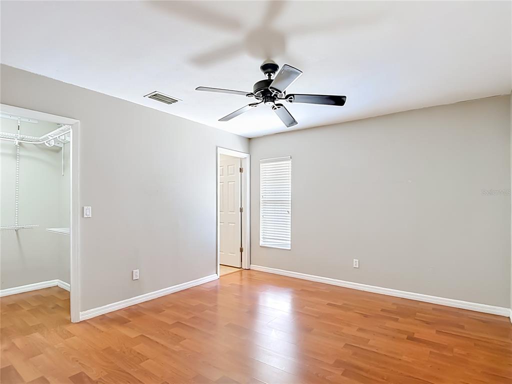 811 Ambassador Loop Tampa, FL 33613 - Photo 39 of 75