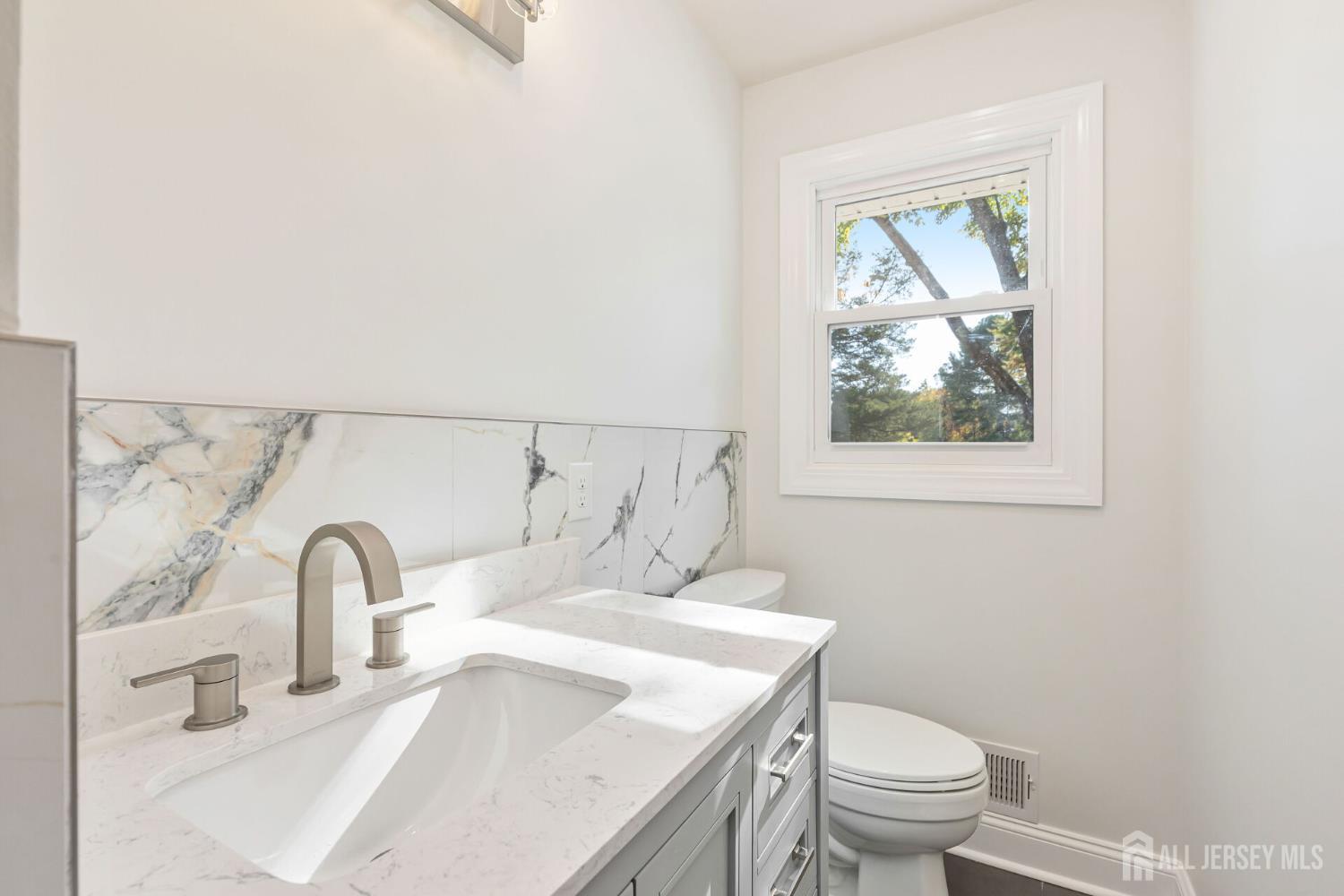 64 Ellison Road Somerset, NJ 08873 - Photo 19 of 53 Gallery Image 19