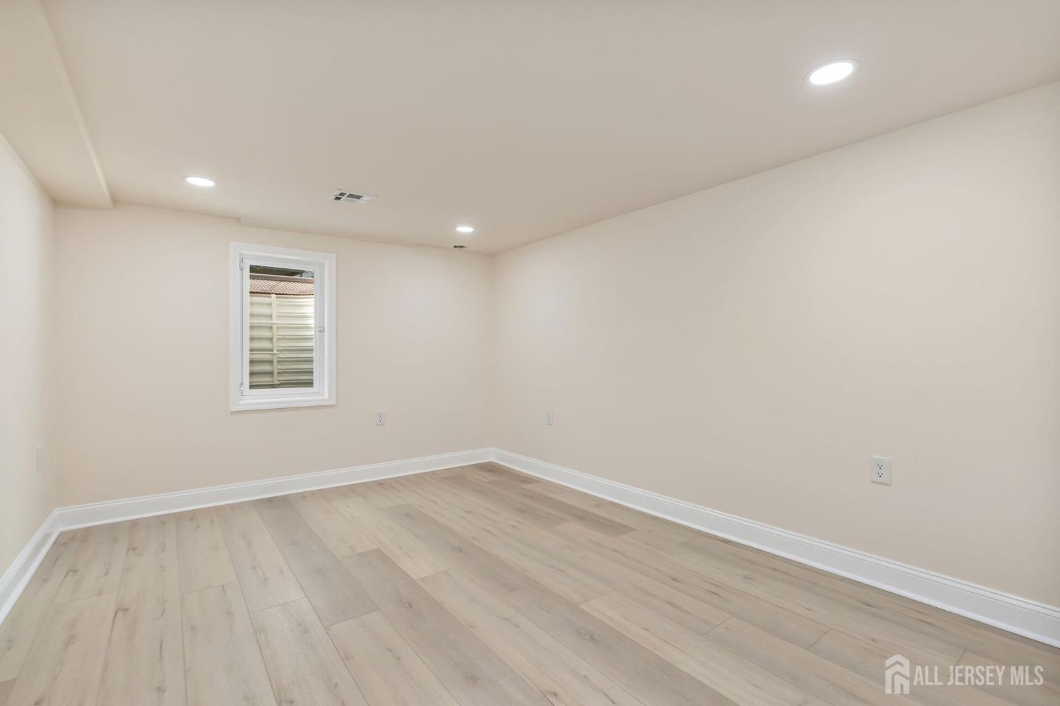 64 Ellison Road Somerset, NJ 08873 - Photo 30 of 53 Gallery Image 30