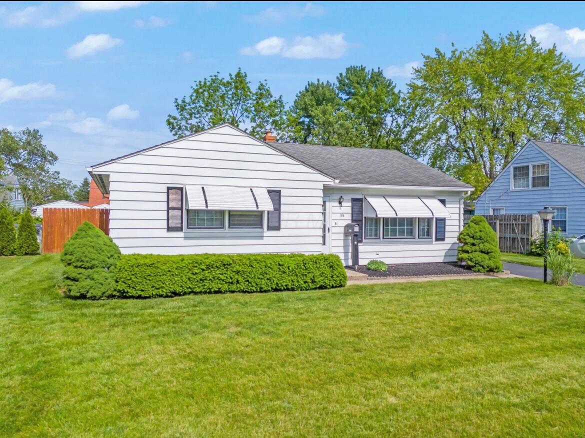 164 Sturbridge Road Columbus, OH 43228 - Photo 1 of 29 164 Sturbridge