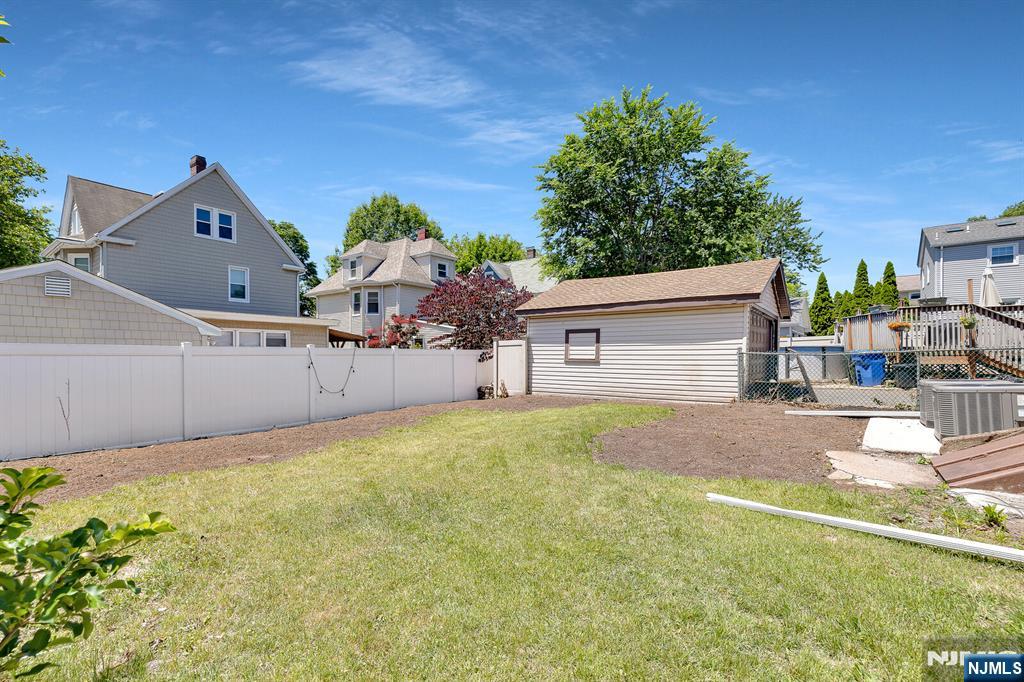 25 Riverview Avenue Rutherford, NJ 07070 - Photo 47 of 50
