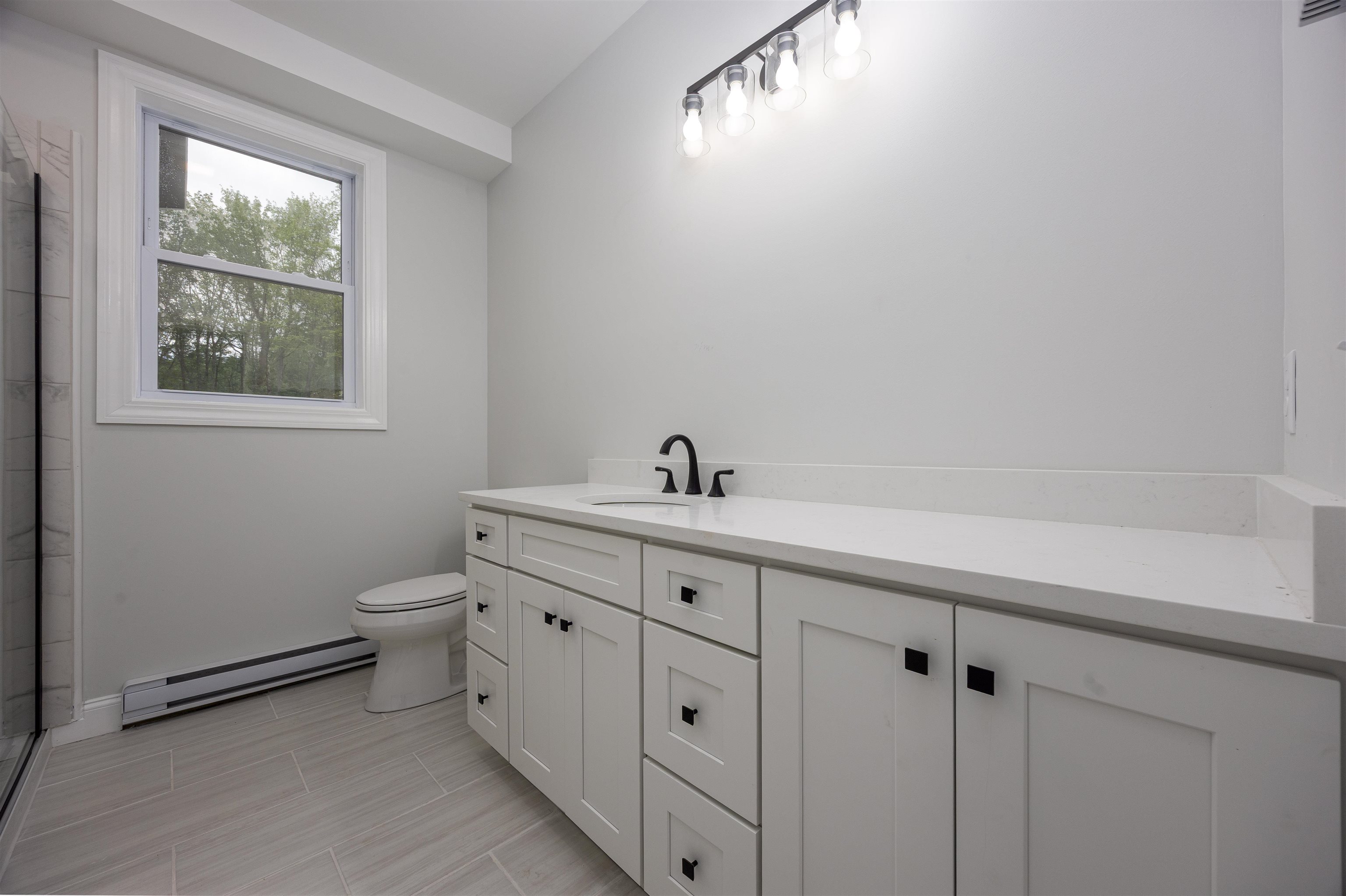 99 Rockingham Road, Unit 1 Londonderry, NH 03053 - Photo 19 of 42