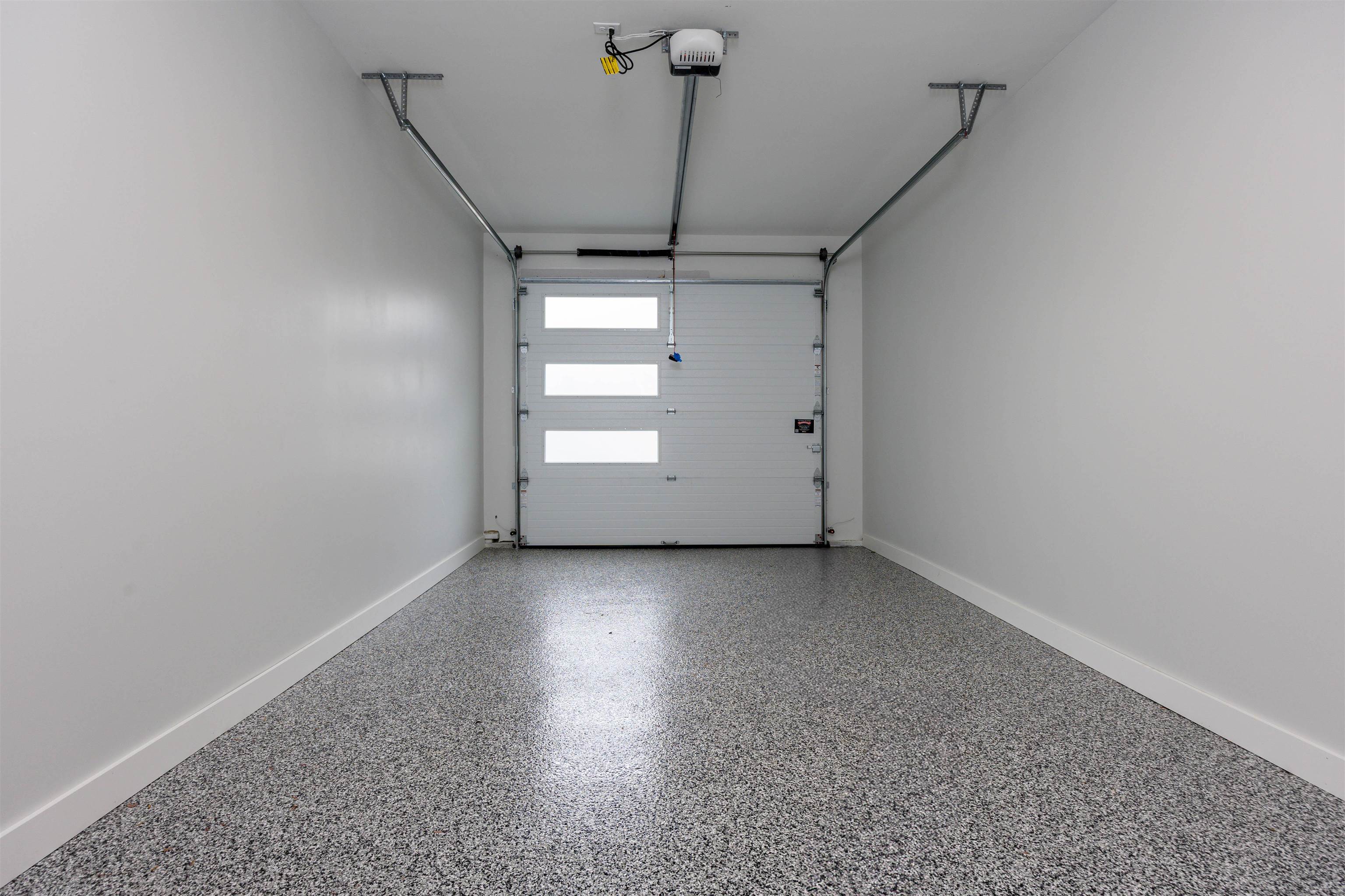 99 Rockingham Road, Unit 1 Londonderry, NH 03053 - Photo 34 of 42