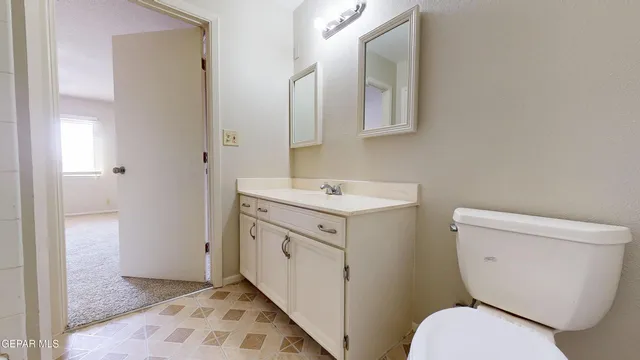 $164,000 | 252 Shadow Mountain Drive, Unit E7, El Paso, TX 79912