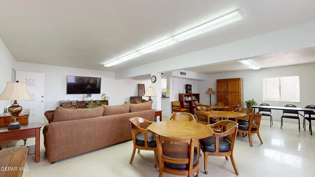 $164,000 | 252 Shadow Mountain Drive, Unit E7, El Paso, TX 79912