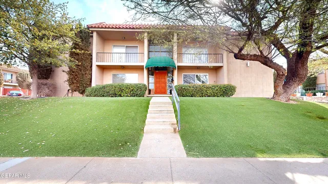 $164,000 | 252 Shadow Mountain Drive, Unit E7, El Paso, TX 79912