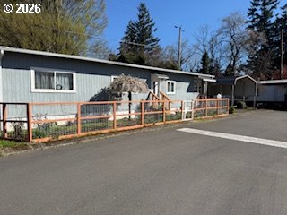 16901 Southeast Division Street, Unit 119 Portland, OR 97236 - Photo 2 of 18 Front Yard