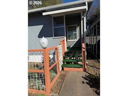 16901 Southeast Division Street, Unit 119 Portland, OR 97236 - Photo 4 of 18 Entrance/Foyer