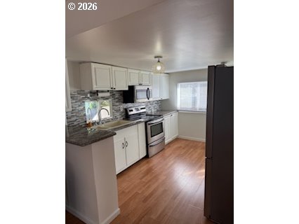 16901 Southeast Division Street, Unit 119 Portland, OR 97236 - Photo 6 of 18 Kitchen