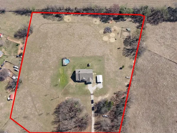 $750,000 | 10227 Highway 198, Canton, TX 75103