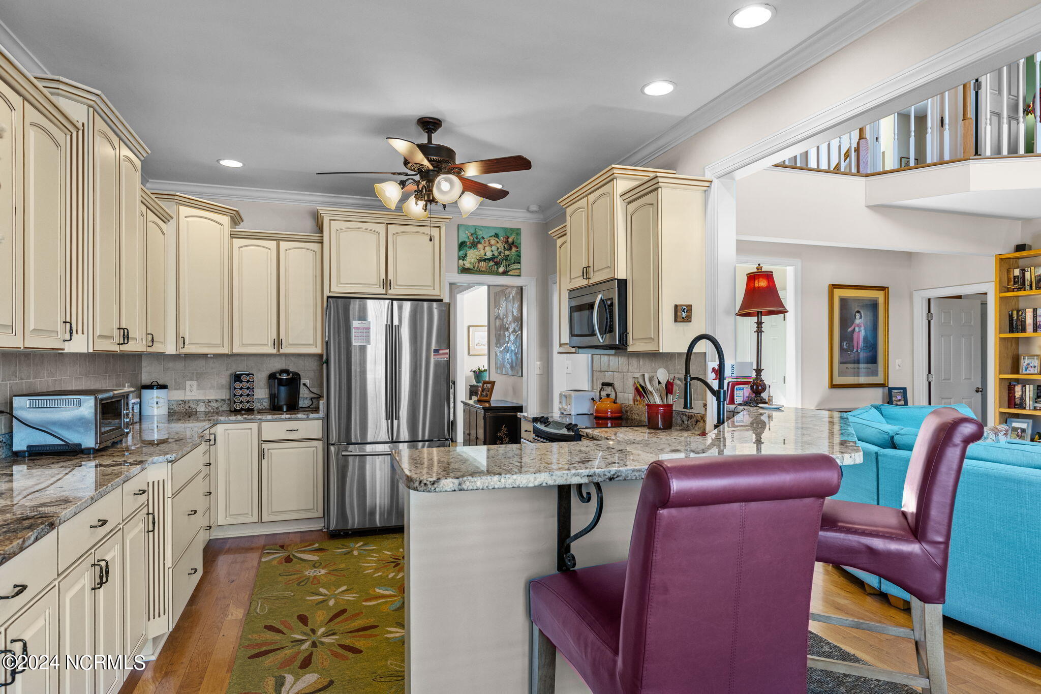 2201 North Road Morehead City, NC 28557 - Photo 9 of 63 Kitchen with stainless appliances