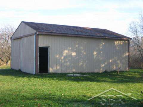 8615 South Raucholz Road St. Charles, MI 48655 - Photo 2 of 10 20035487-1.JPG