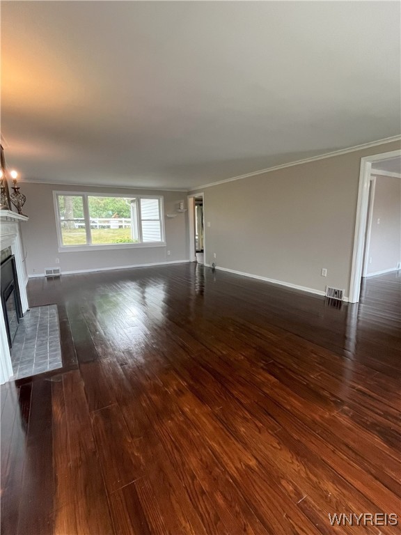4833 Freeman Road Orchard Park, NY 14127 - Photo 12 of 34 Living room
