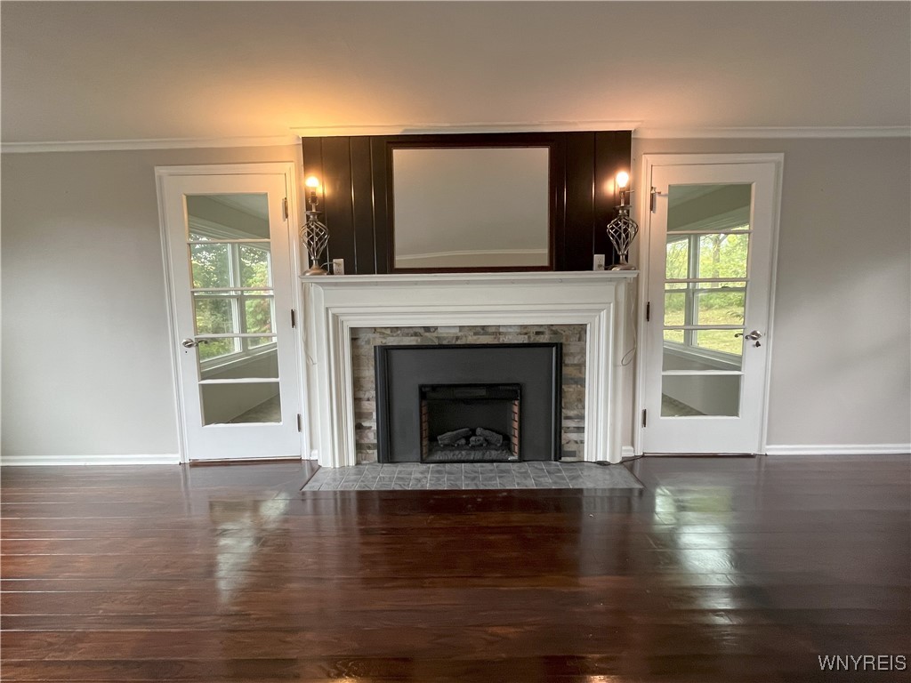 4833 Freeman Road Orchard Park, NY 14127 - Photo 13 of 34 Fireplace in living room
