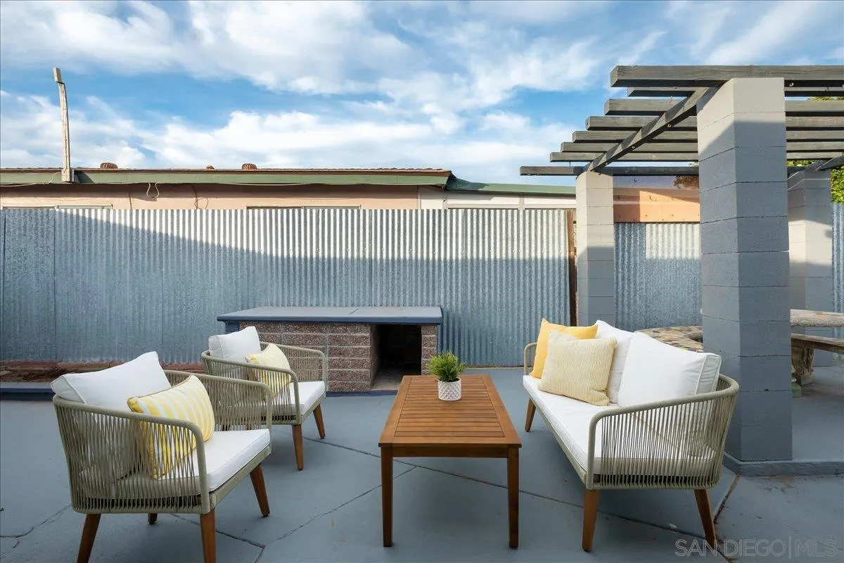 941 8th Street Imperial Beach, CA 91932 - Photo 18 of 22