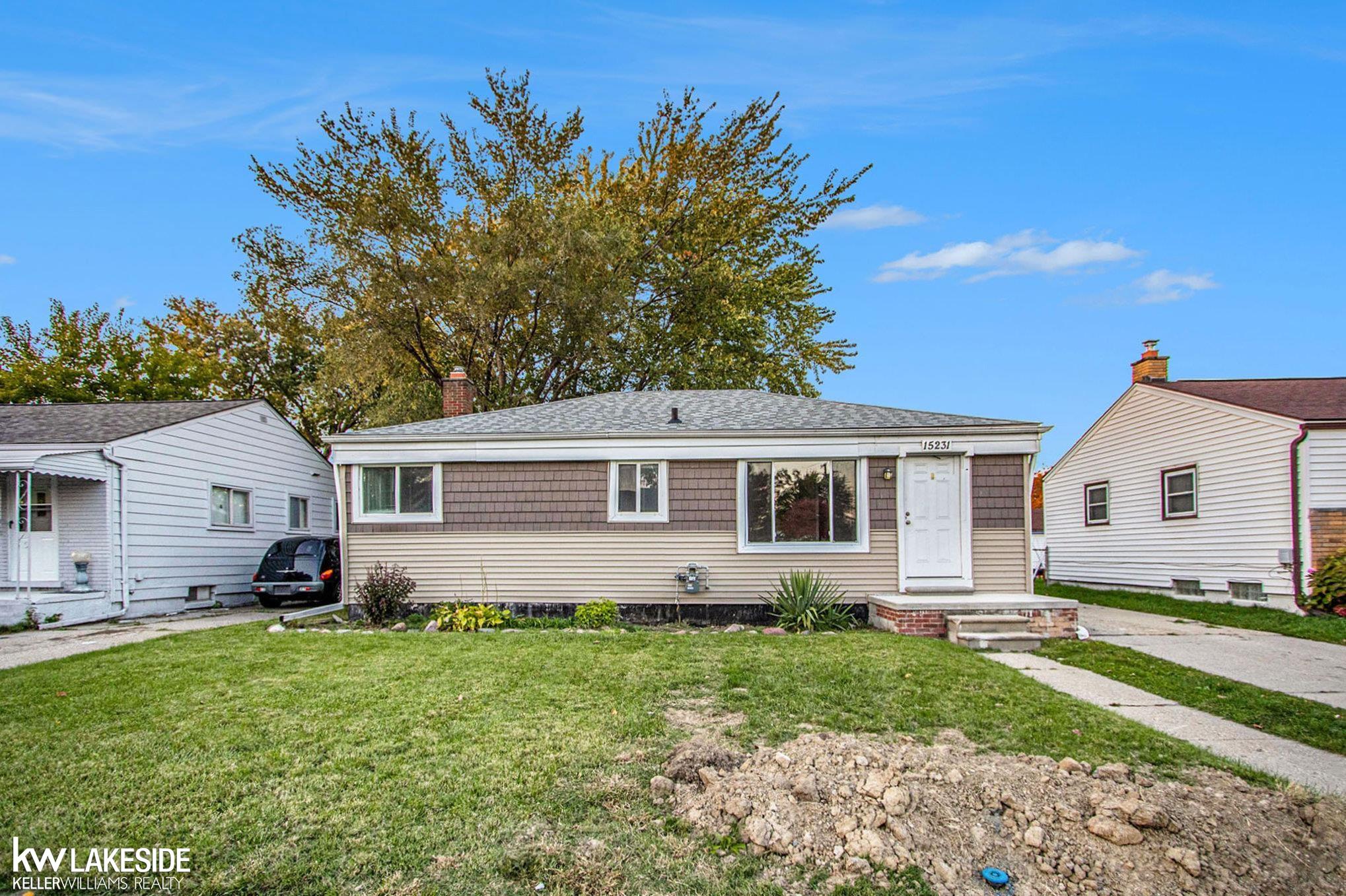 15231 Frazho Road Roseville, MI 48066 - Photo 1 of 16 50126061.JPG