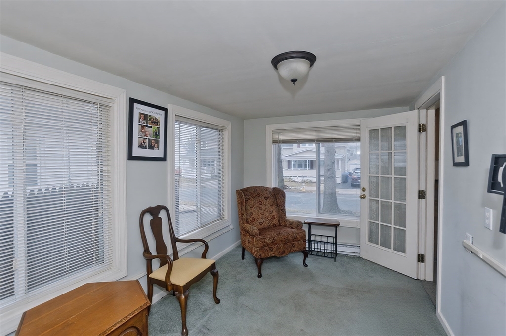 44 Meredith Street Springfield, MA 01108 - Photo 22 of 41