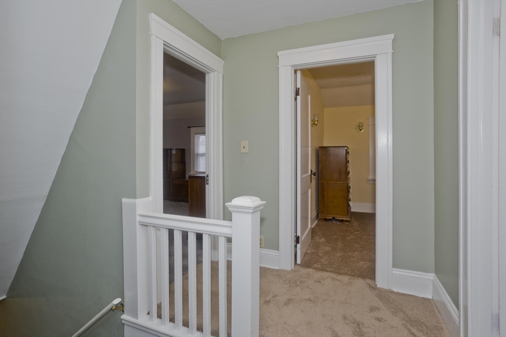 44 Meredith Street Springfield, MA 01108 - Photo 23 of 41