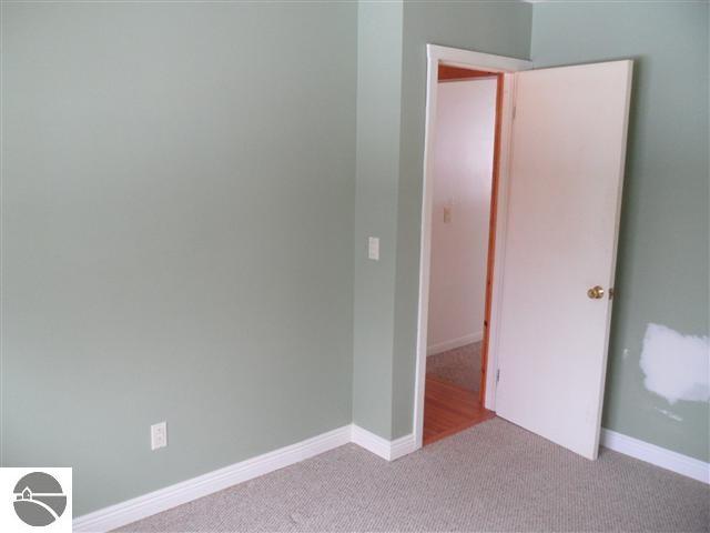 559 Bass Lake Road Traverse City, MI 49685 - Photo 35 of 41 1742212-34.JPG
