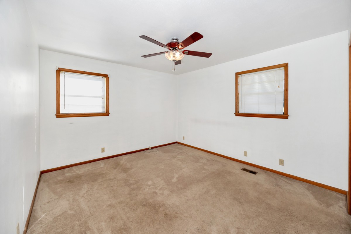 40 Blanche Road Taft, TN 38488 - Photo 19 of 38 an empty room with a window and a ceiling fan