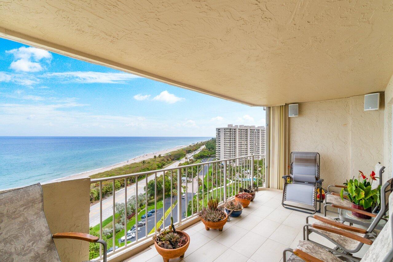 4301 North Ocean Boulevard, Unit A 1502 Boca Raton, FL 33431 - Photo 28 of 37 027-4301NorthOceanBoulevard-UnitA1502-Bo