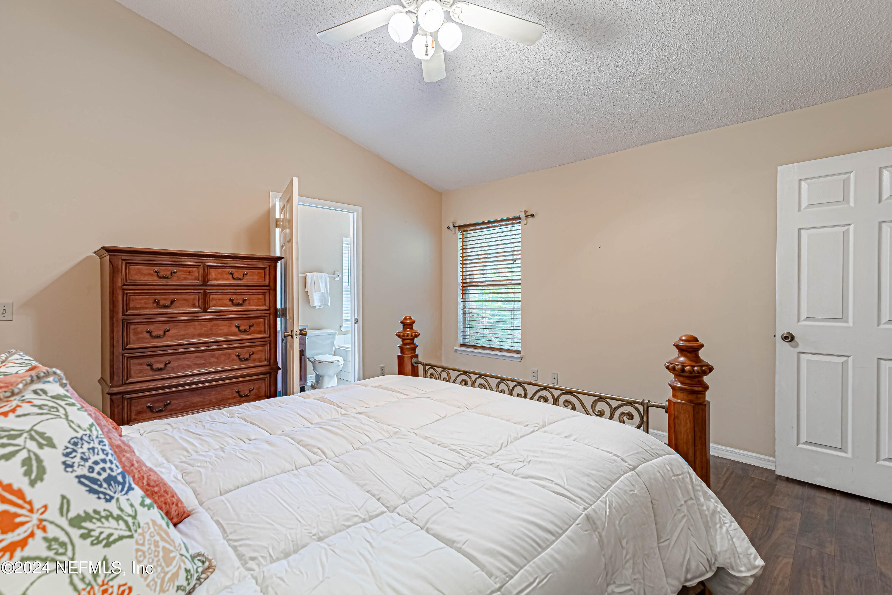 11095 Ridge Point Drive Jacksonville, FL 32257 - Photo 17 of 32 11095 Ridge Point Drive (18)