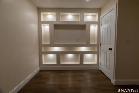 $343,900 | 231 Broad Street, Norwich, CT 06360