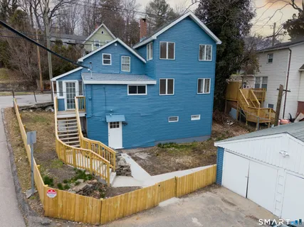 $339,900 | 231 Broad Street, Norwich, CT 06360