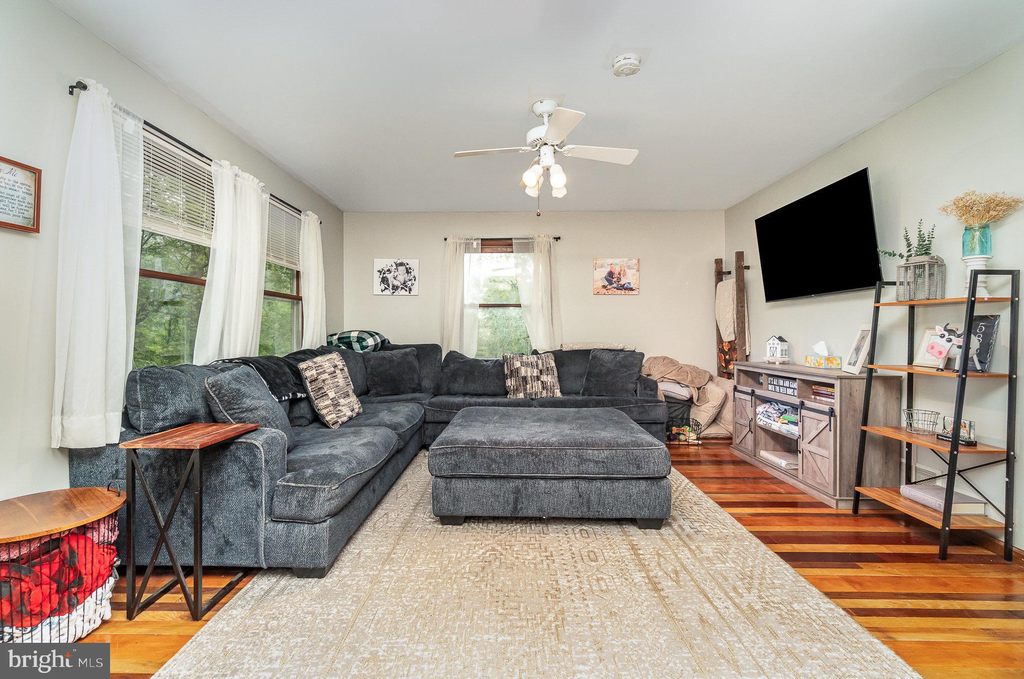 585 Poplar Road Dillsburg, PA 17019 - Photo 11 of 34 Gallery Image 11