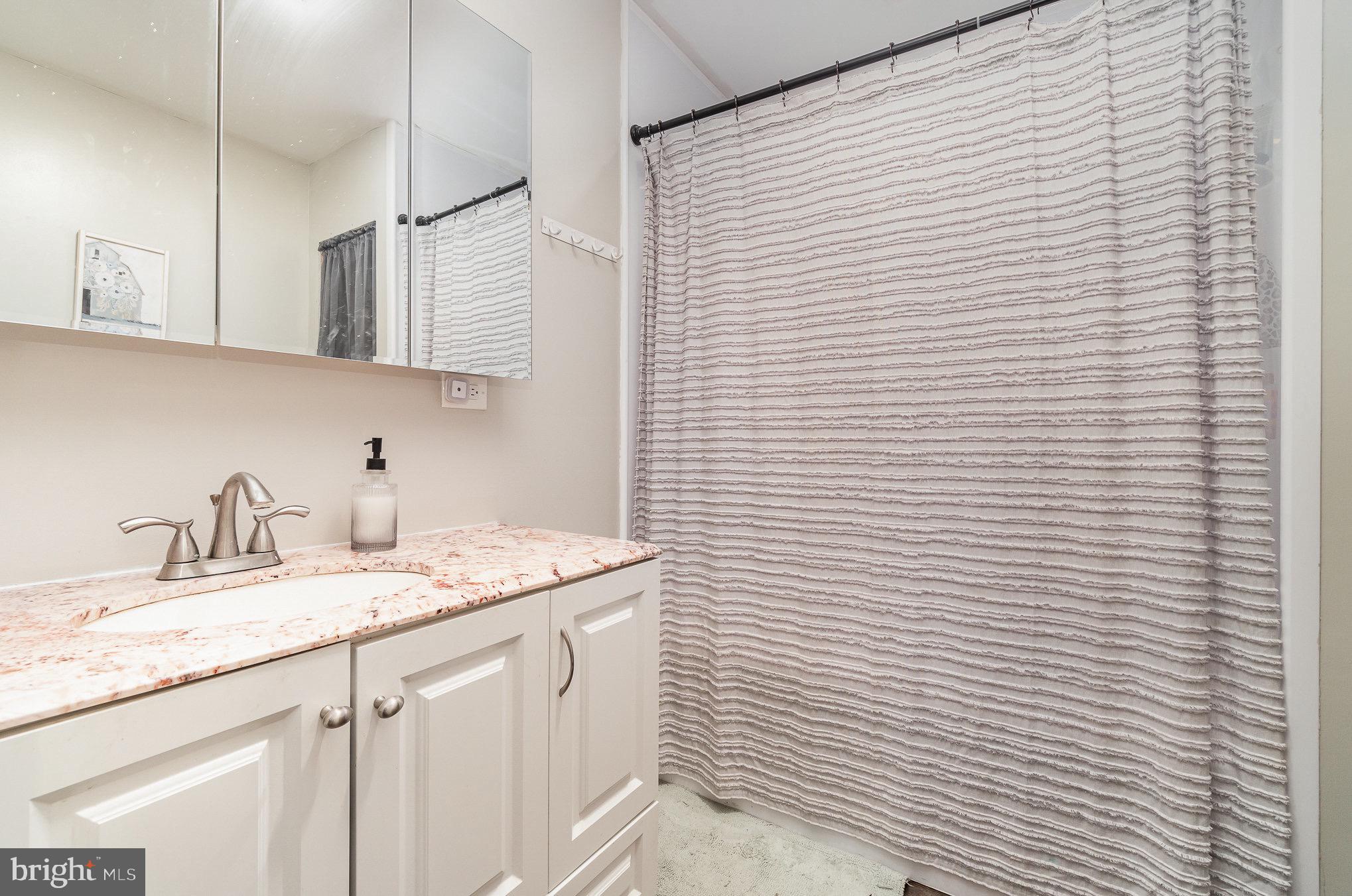 585 Poplar Road Dillsburg, PA 17019 - Photo 20 of 34 Gallery Image 20